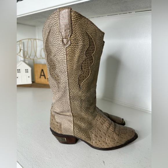 Vintage Dingo Women’s Cowboy Boots Tan Size 6 – Exotic Print Western Leather - Picture 5 of 9